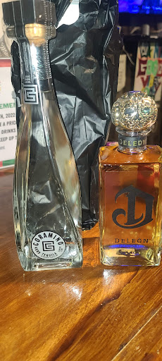 Surin Discount Liquor - Thumbnail