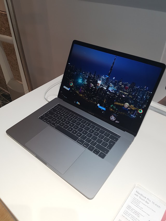 Compu b Dundrum, Apple Premium Reseller