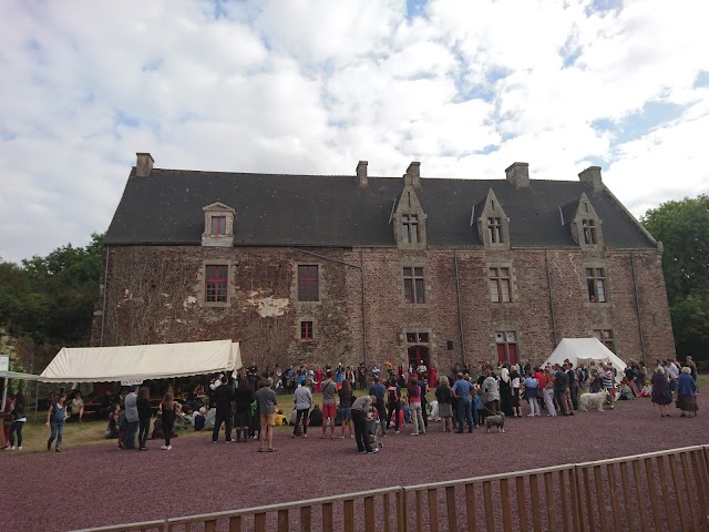 Château de Comper - Centre Arthurien