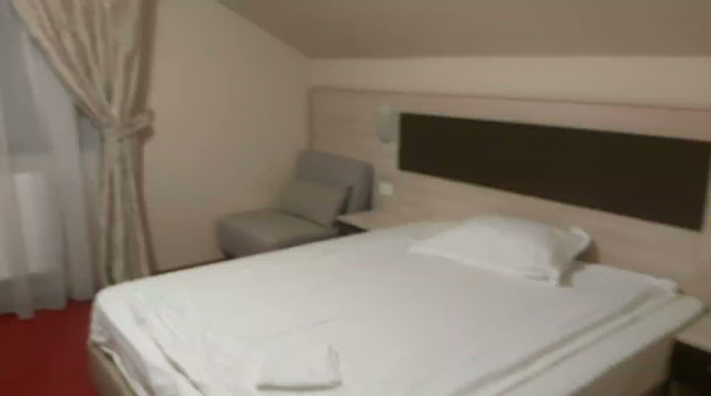 Opinii despre Hotel Carpathia Remeti din Muntii Apuseni în Remeți - Hostal