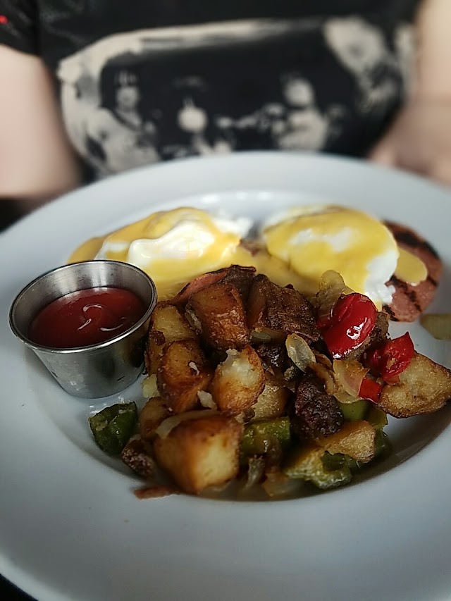 The Madison Bar & Grill