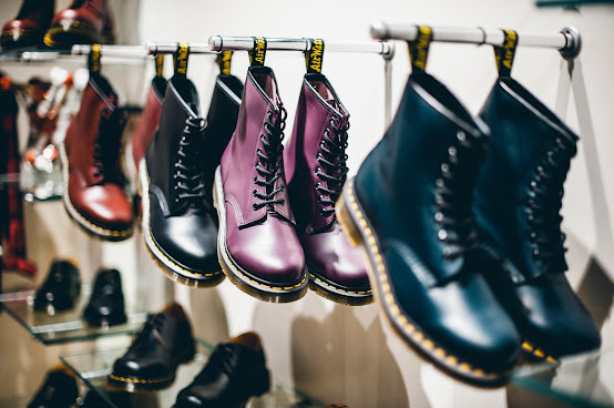 Dr. Martens by null