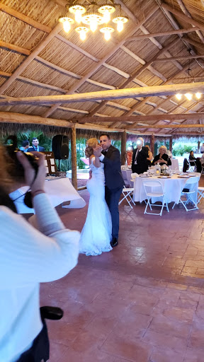InHome Wedding Dance Lessons &Private dance lesssons - Thumbnail
