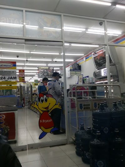 Photos of Indomaret Megaland