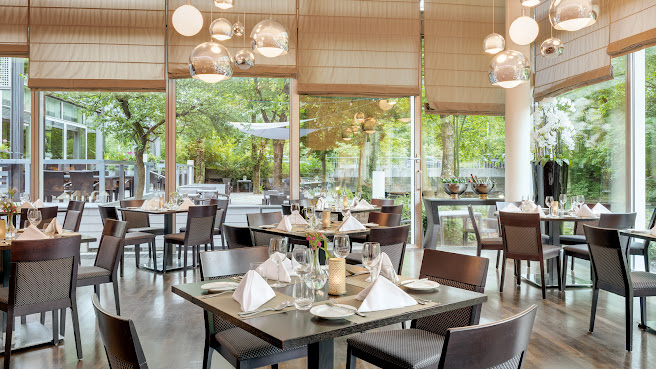 Hilton Munich Park by null