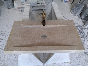 Photo n°7 de Pierres et Bois au Naturel à Saint-Laurent-du-Pont (Tailleur de pierre)