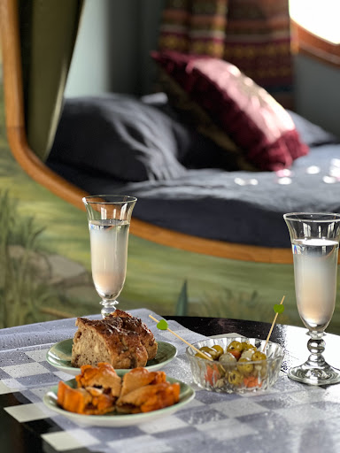La Roulotte des Grillots - Thumbnail