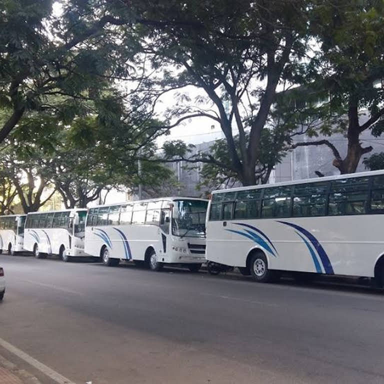 Pushpak Logistics Travel Agency in Rajajinagar