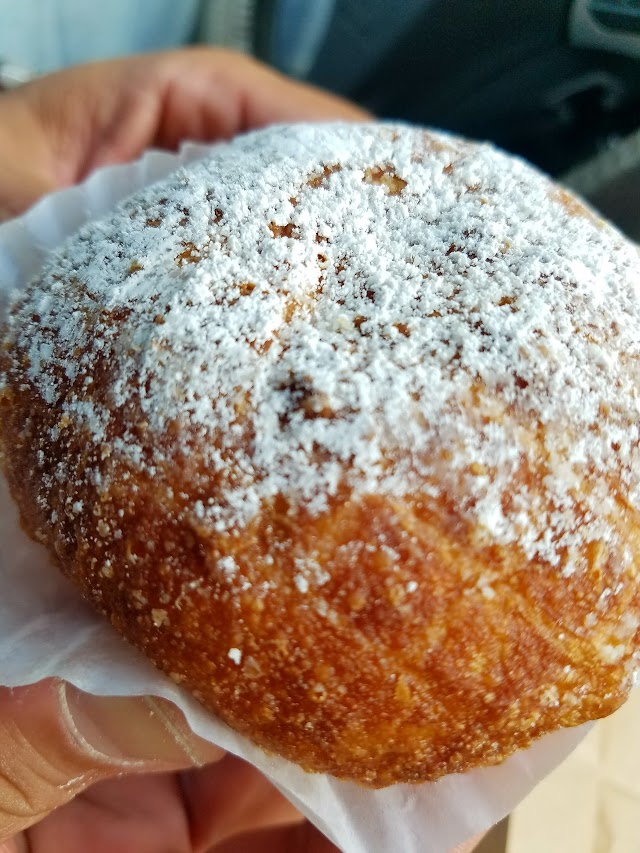 Champion Malasadas