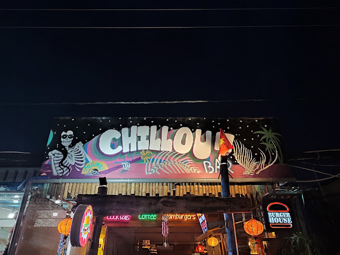 Chill Out Bar & Burger House Mui Ne, Phan Thiết, Bình Thuận
