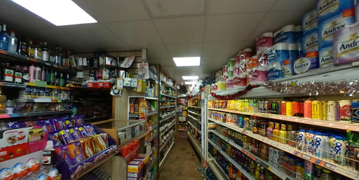 Reeves Corner Off Licence Croydon - Thumbnail