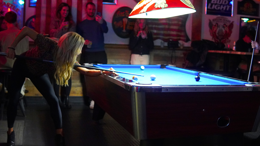 Mulligans Sports Bar and Grill
