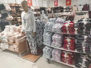 Photo n°26 de Kiabi à Dreux (Magasin de vêtements pour femmes)