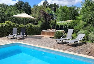 Photo n°10 de Camping Naturiste Le Champ De Guiral à Gourdon (Terrain de camping)