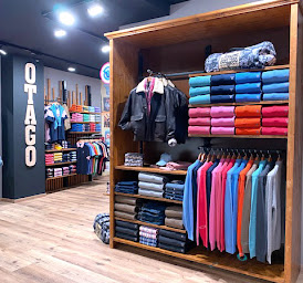 Photo n°31 de OTAGO CAHORS à Cahors (Magasin de vêtements pour hommes)