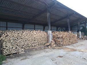 Photo n°2 de Earl DUCASSE Serge à Mées (Magasin de bois de chauffage)