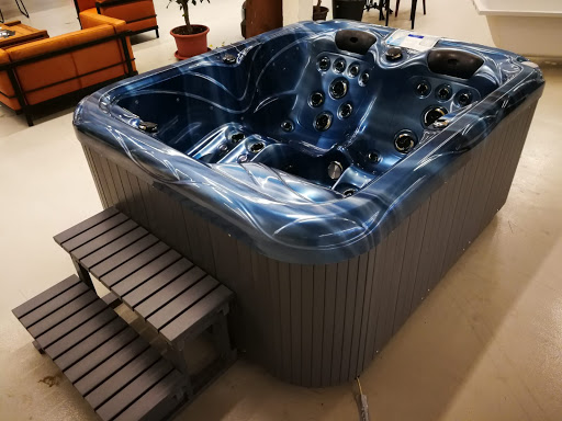 MEGA WHIRLPOOL - Visual