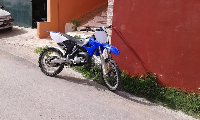Lakones