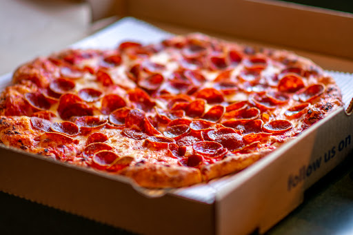 Wildcat Pizza - Visual