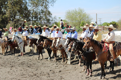 Lienzo charro VICTORIA DE CORTAZAR