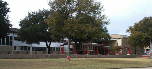 Waco High School - Visual