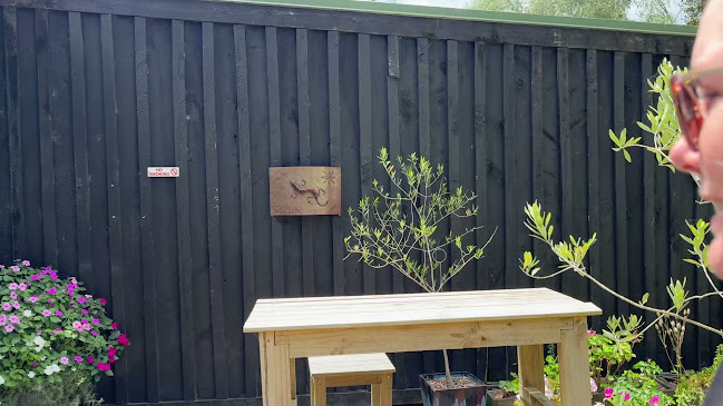 Colenso Country Cafe [ Cafe | Gift Shop | Orchard ] - Whitianga