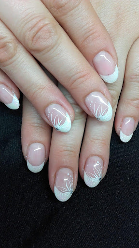 Juni Nails - Visual