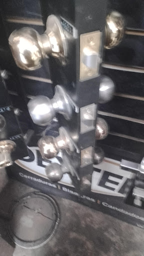 Robledo Brothers Hardware - Thumbnail