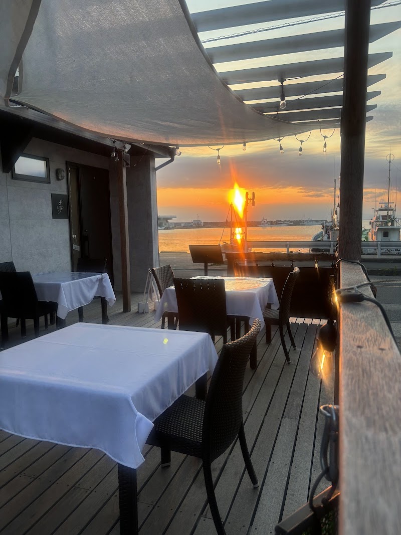 waterfront dining SANGA