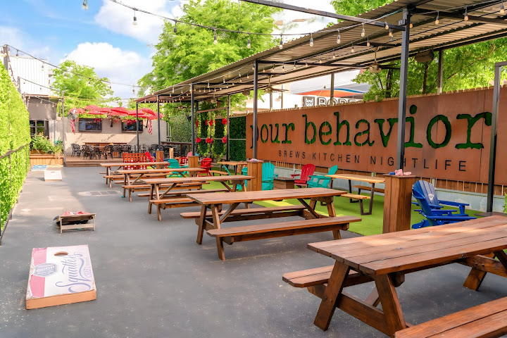 Pour Behavior by null