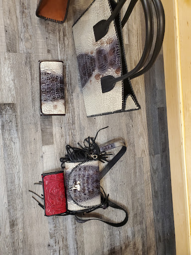 Showstring USA Inc - Visual