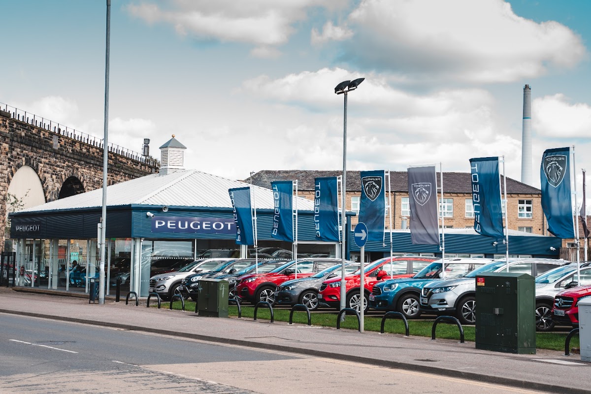 Perrys Huddersfield Peugeot