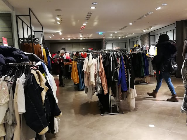 Zara Karl Johan