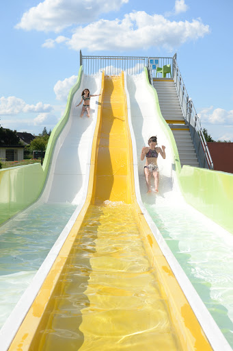 Photo de Centre Aquatique des Bains d'Orée à Pontvallain (72510)