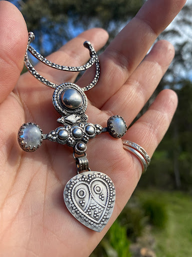 Aprili Designs - Thumbnail