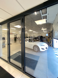 Photo n°36 de Mazda Le Mans - Groupe Legrand à Arnage (Vendeur de voitures d'occasion)