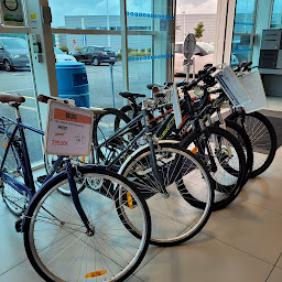 Photo n°17 de E.Leclerc Auto à Guérande (Magasin de pneus)