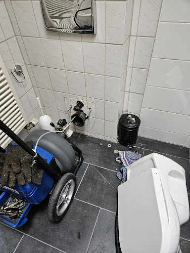 AAA Abfluss - Rohrreinigung Berlin