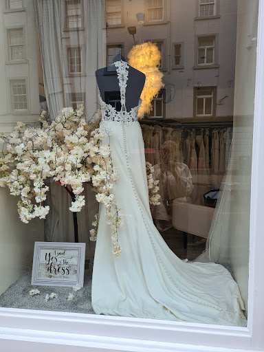 Brides of Perth - Thumbnail