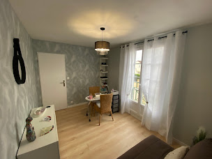 Photo n°2 de Laurence Ongles 95 à Bruyères-sur-Oise (Salon de manucure)