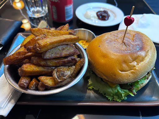 Photo 2 - Burger Express