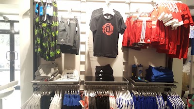 Photos of adidas Outlet