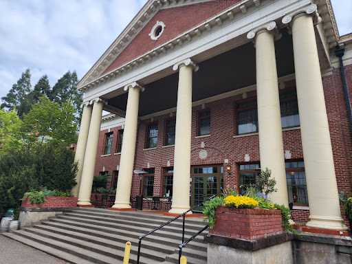McMenamins Grand Lodge Theater