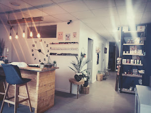 Photo n°1 de L’atelier By Adeline à Boissy-le-Châtel (Service d'épilation à la cire)