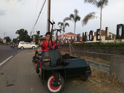 Photos of air terjun ngebleng