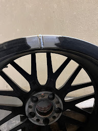 Photo n°12 de Cnmotorsports à Allevard (Magasin de silencieux d'échappement)