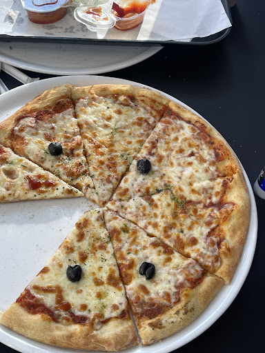 Photo 4 - Best food -HALAL-Tacos, Snack, Cheeseburger, pizza..