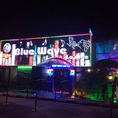 Blue Wave Lounge & Restaurant