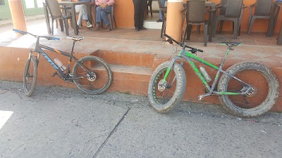 Photos of Parque Principal de Tog&uuml;&iacute;