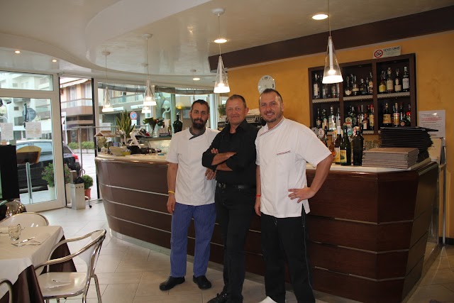 Ristorante Pizzeria Altamarea